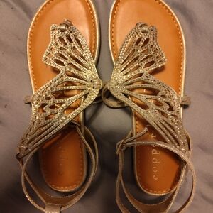 Dillard's Copper Key Girls Gold Glitter Butterfly Sandals 5M